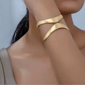Gold Cuff Wave Bracelet